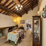 Elegant Stone House W Pool Monte San Martino