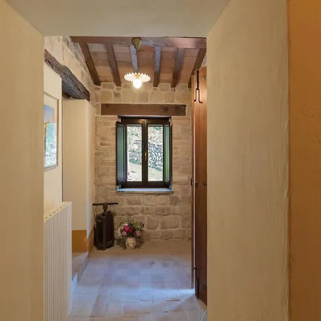 Elegant Stone House W Pool * Monte San Martino